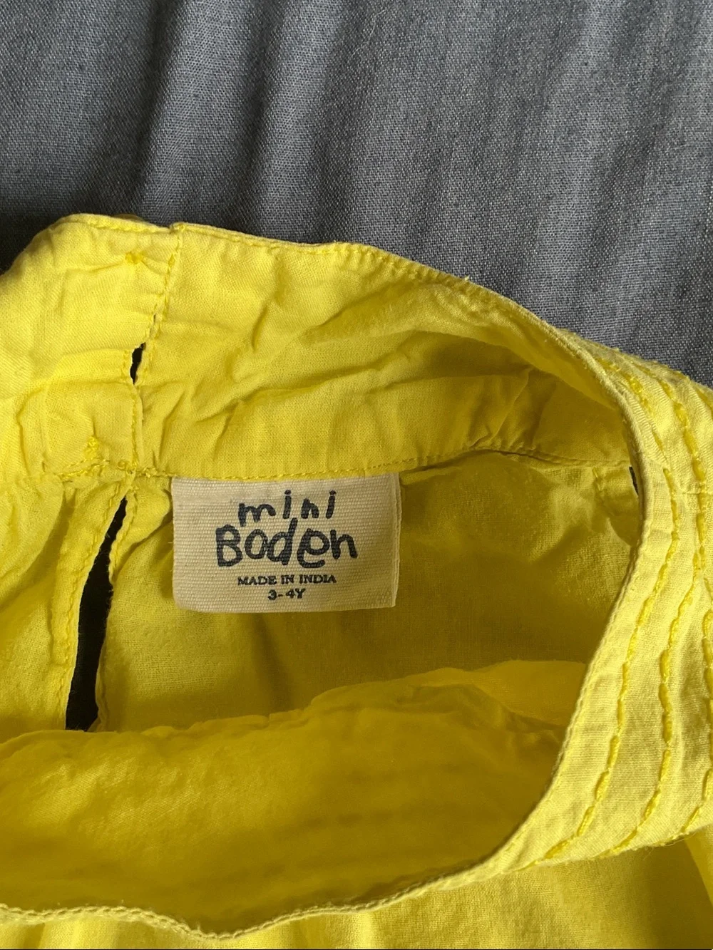 Mini Boden sunny yellow